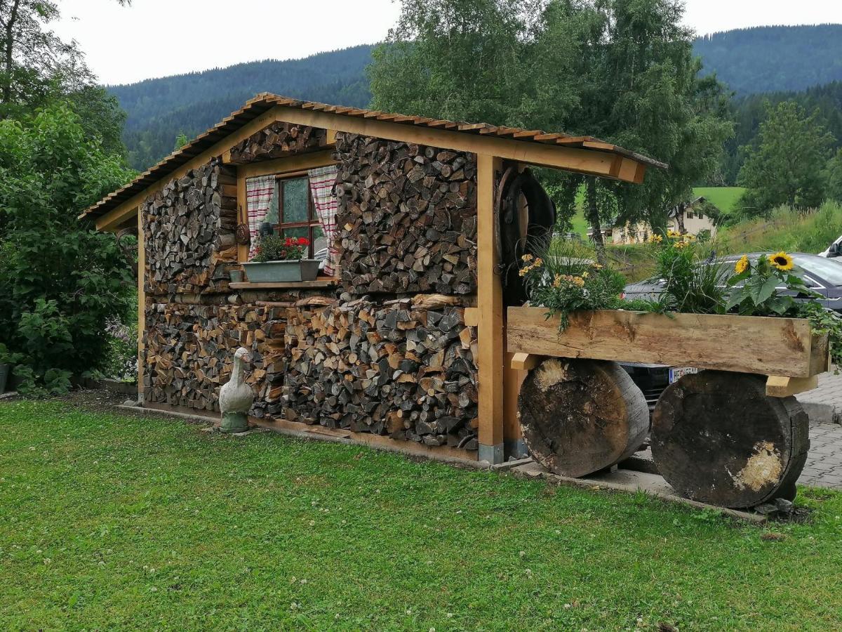 Apartamento Haus Holunder Weissbriach Exterior foto