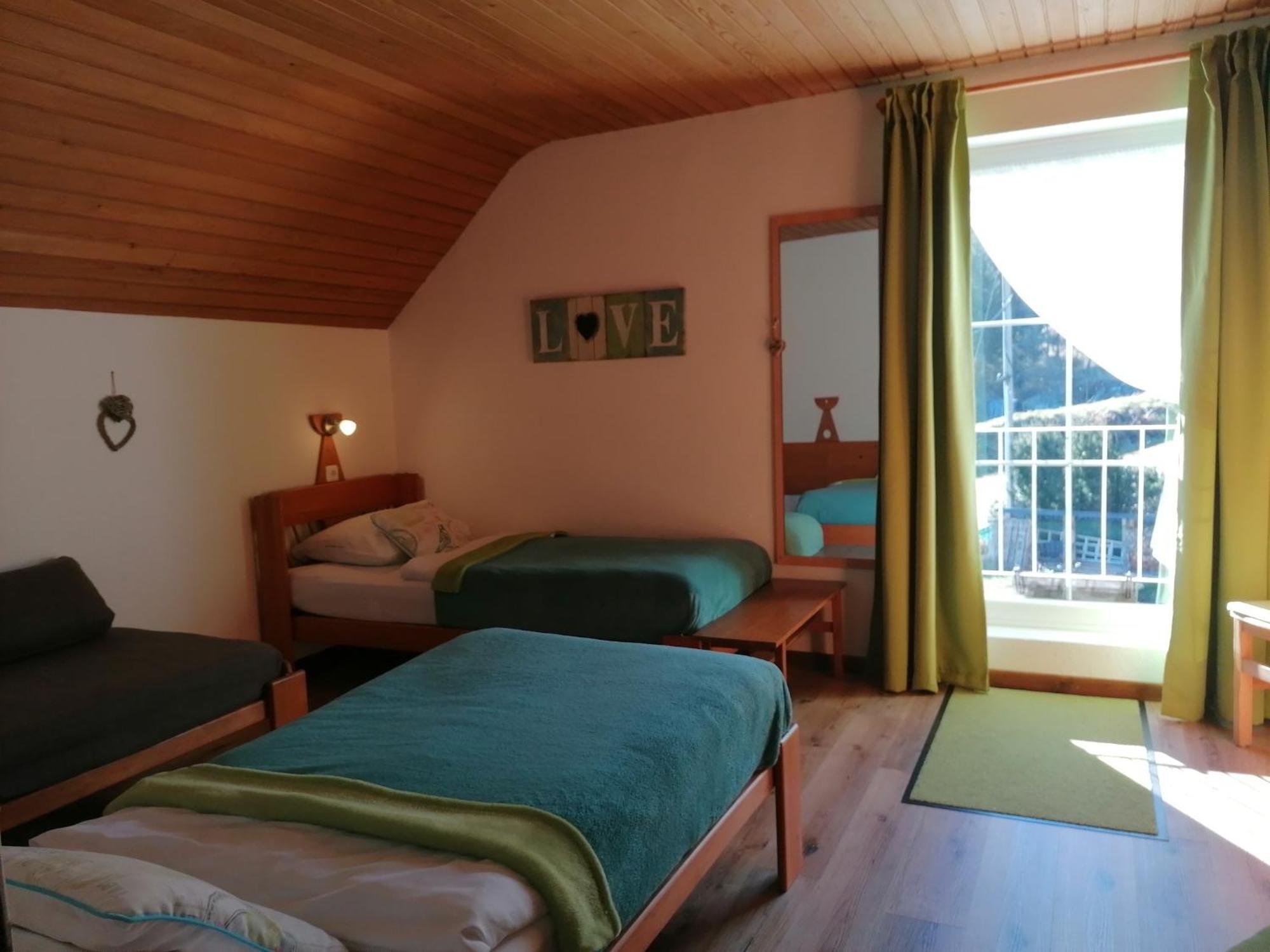 Apartamento Haus Holunder Weissbriach Exterior foto